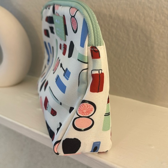 COPY - Clinique x Kate spade limited edition makeup bag - Picture 3 of 4